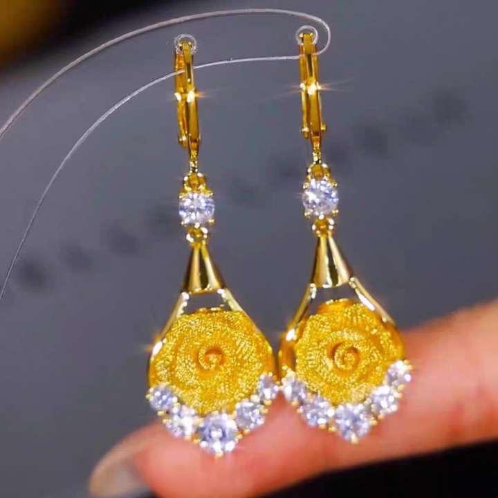 Golden white zircone  Earrings(24K GOLD PLATED)