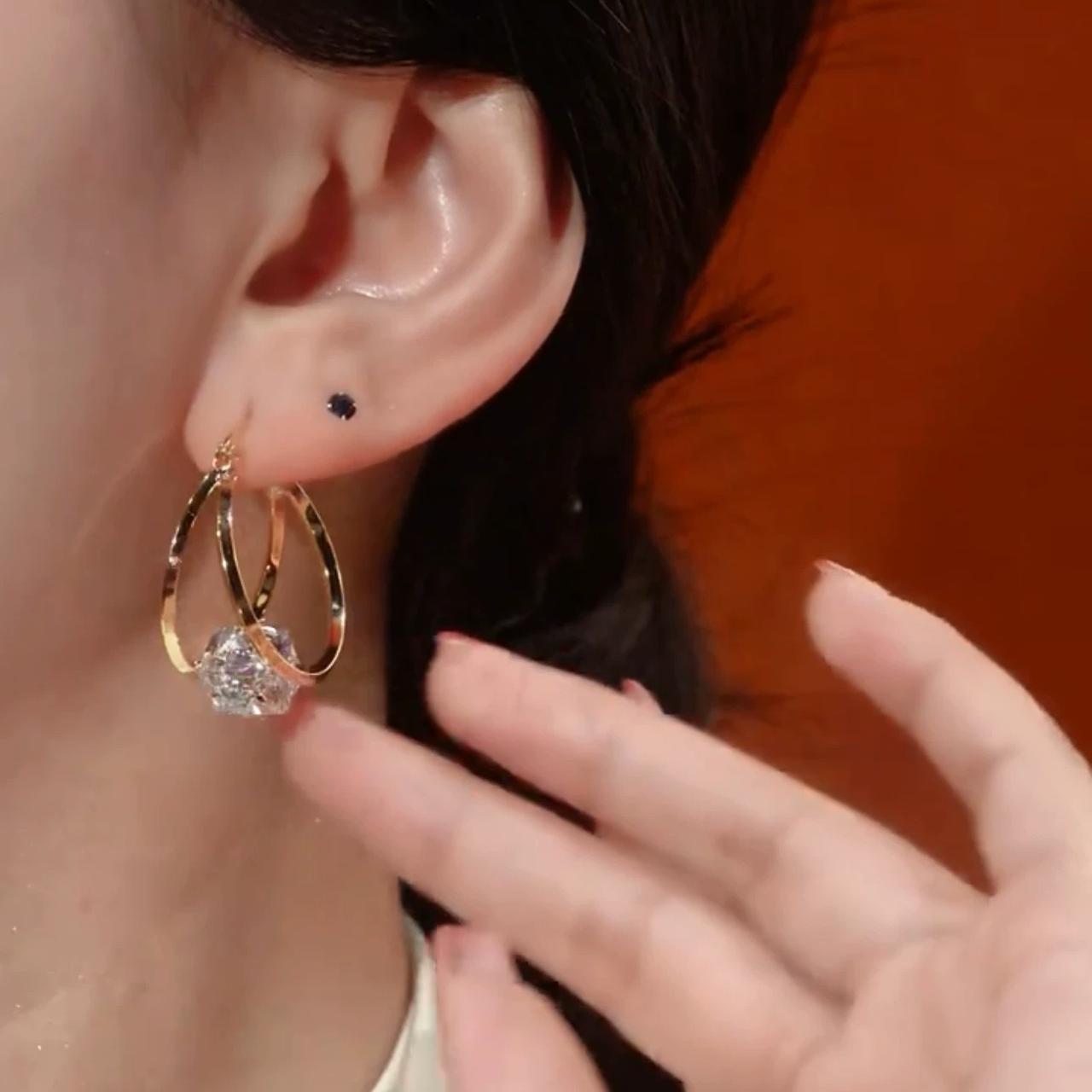 White zircone Earrings(24K GOLD PLATED)